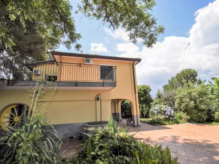 Villa Anna Mascali Bagian luar foto