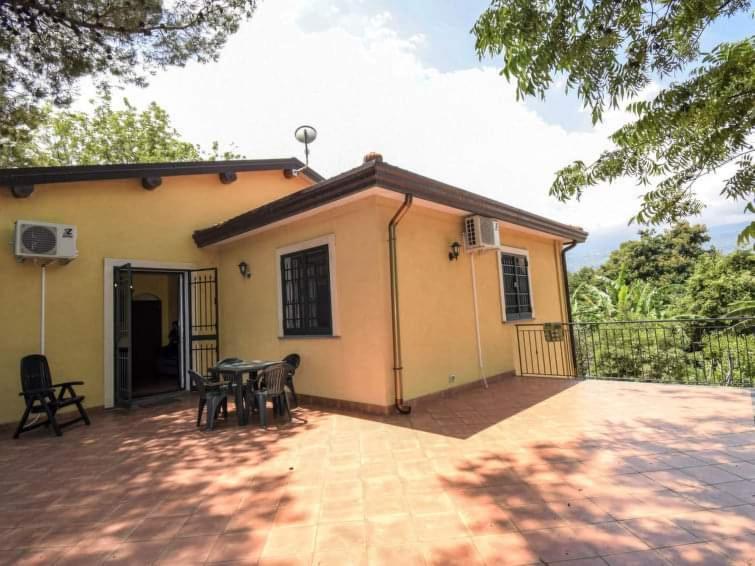 Villa Anna Mascali Bagian luar foto
